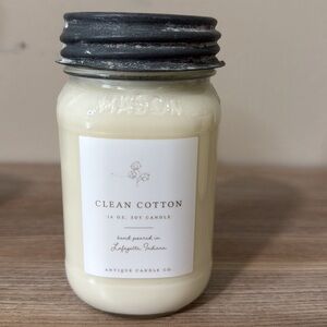 Candle - Clean Cotton scent. Burns clean. Soy wax